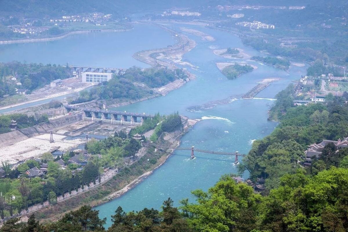 水利史水坝滋养文明的千秋工程