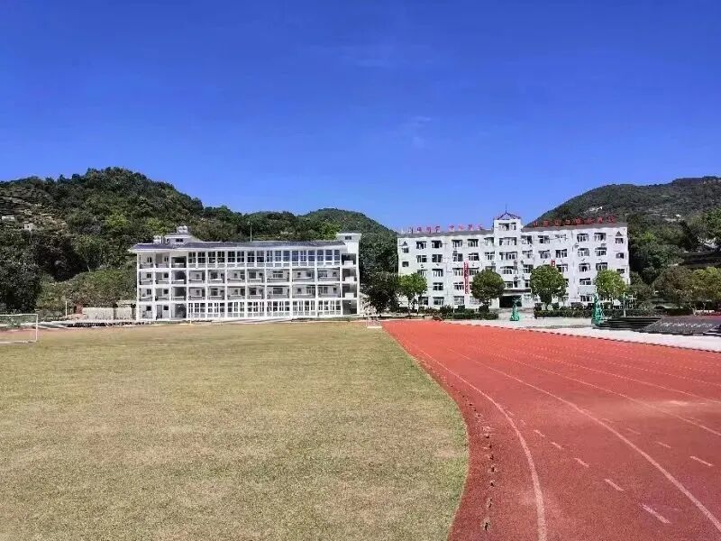 师范生就业帮扶福鼎市龙安中学2022年秋季招聘教师简章