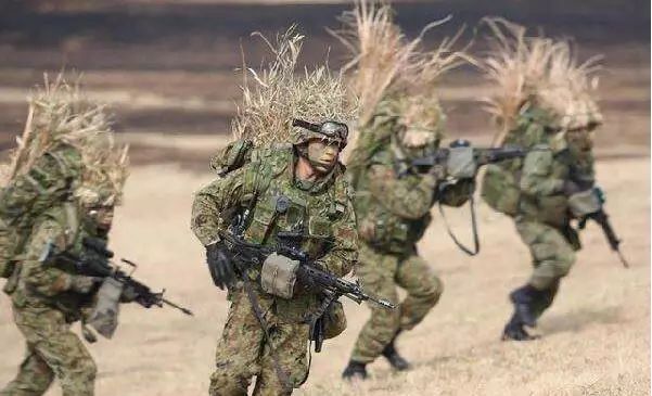 巧合 中國最強兩棲軍演當天日本 海軍陸戰隊 誕生 鳳凰網軍事頻道 微文庫