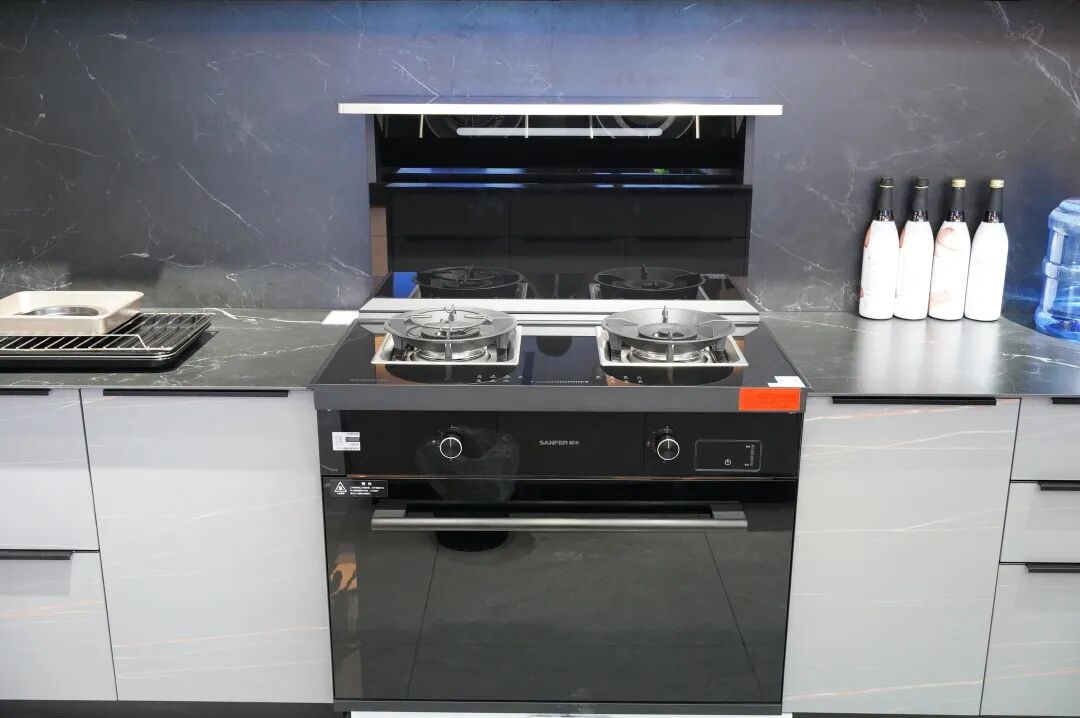 拒绝“厨房焦虑”，一部集成灶高端品牌帅丰电器就够了！