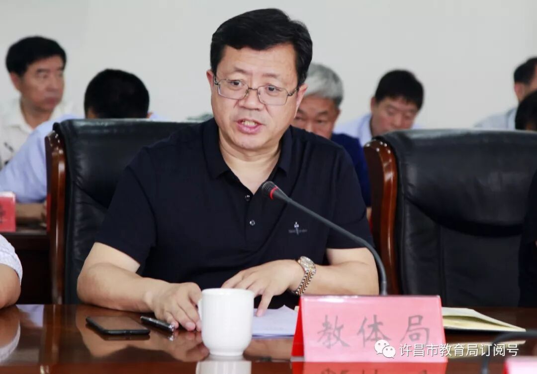 调研禹州市政府市长范晓东调研高招备考情况