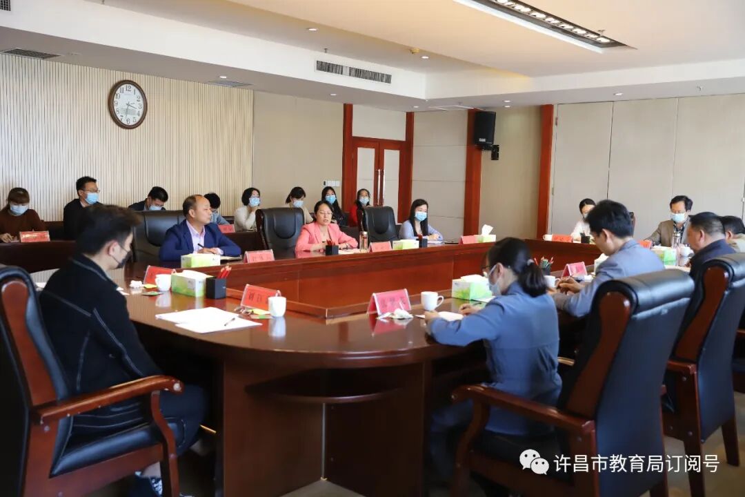 督导许昌市政府教育督导委员会第二督导组对襄城县贯彻全省教育大会