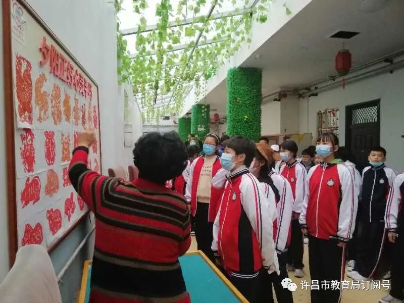 许昌市第七中学开展“关爱老人 奉献爱心”活动“泛亚电竞”(图5)