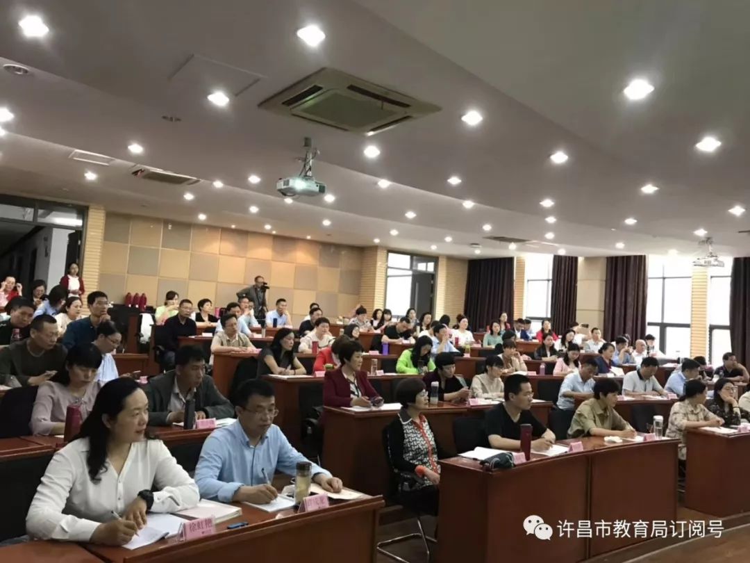 半岛官方下载入口_许昌市2019年“三名”工作室主持人（助理）赴浙江师范大学充电研修(图2)