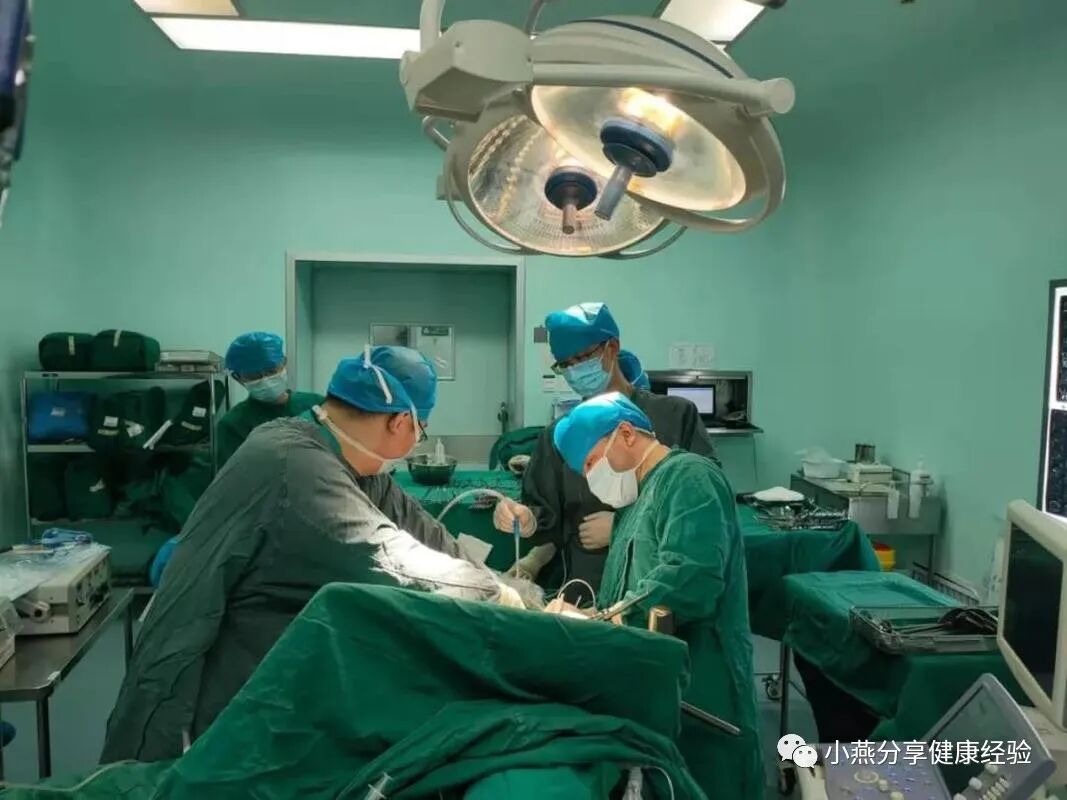 无菌服装是什么在手术室里，医生都不穿内裤，患者不能穿衣服？本文揭晓真相-上海聚慕医疗器械有限公司