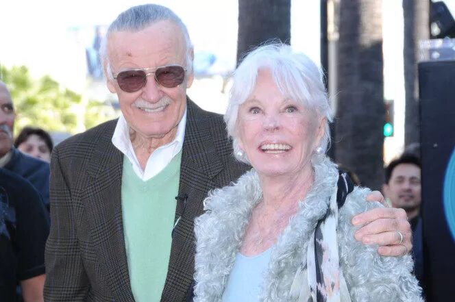 “漫威之父”斯坦李逝世：世间再无“彩蛋李”(图2)