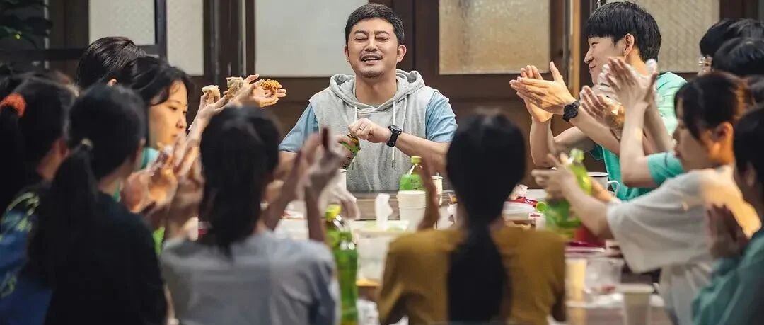 被《新闻联播》表扬，胡军新剧这是要点燃冬奥啊！