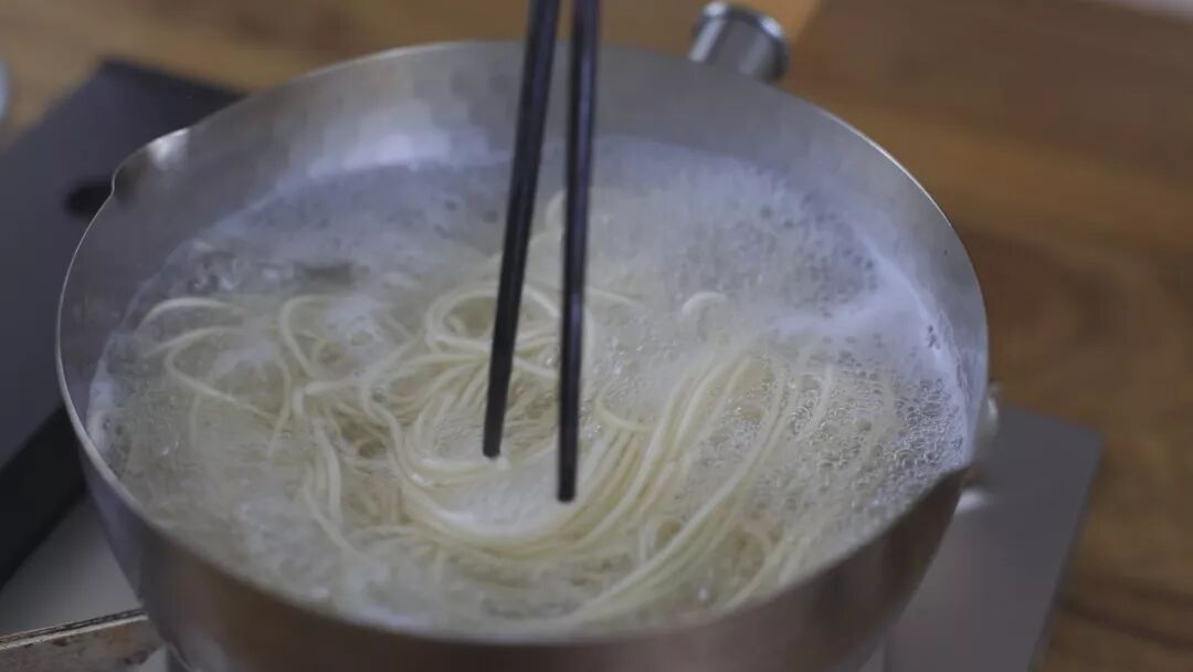 在线撒一碗很鸡汤的狗粮，就问你吃不吃？