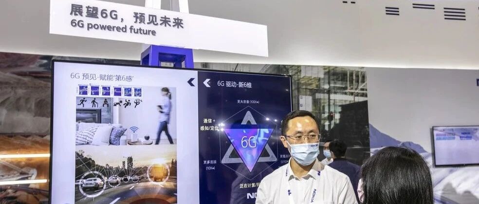 看了诺基亚和戴姆勒的官司后，“不造车”下的也许是这盘棋