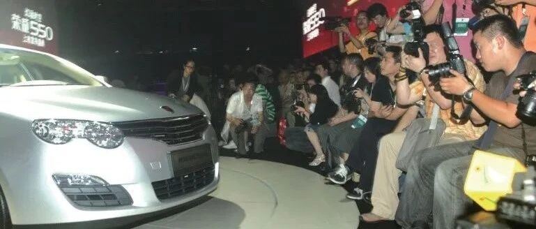 上汽集团：十年磨剑铸荣威