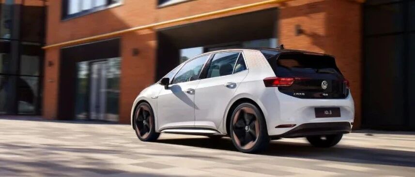 看完功勋我哭了，看完上汽大众的ID.3我爱了