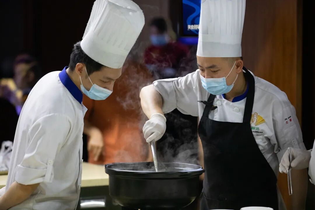 【饮和食德】 饮和食德共进会特约之马爹利《宫宴·凤厨》
