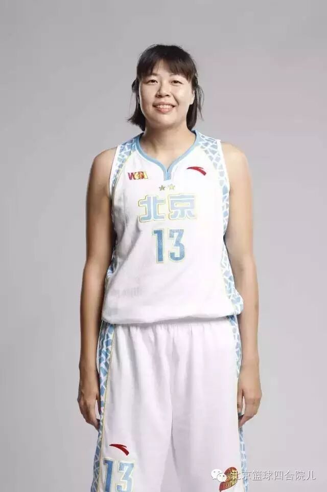 福尔斯领队:王建民主教练:许利民助理教练:王建民(兼),马丽华体能教练