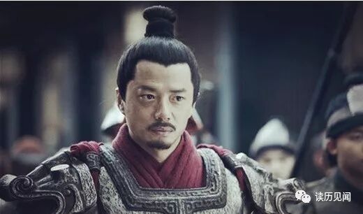 韩信打仗无往不胜，混官场却混丢脑袋，被贬官后的一句话他醒悟了