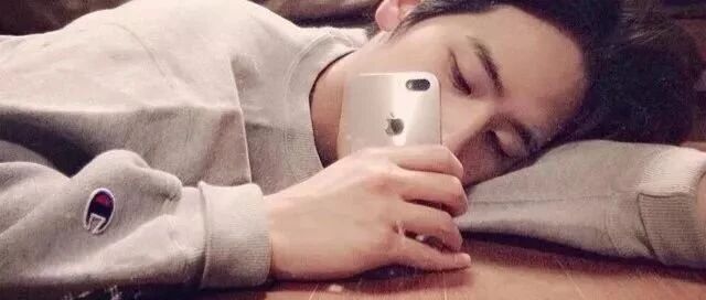 “直男之间能有多暧昧？哈哈哈哈哈这也太骚了！”