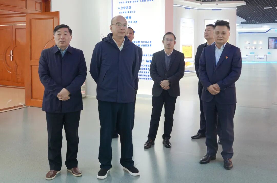 安徽省直機關(guān)工委書記朱斌一行蒞臨安徽天康集團調(diào)研指導(dǎo)黨建工作