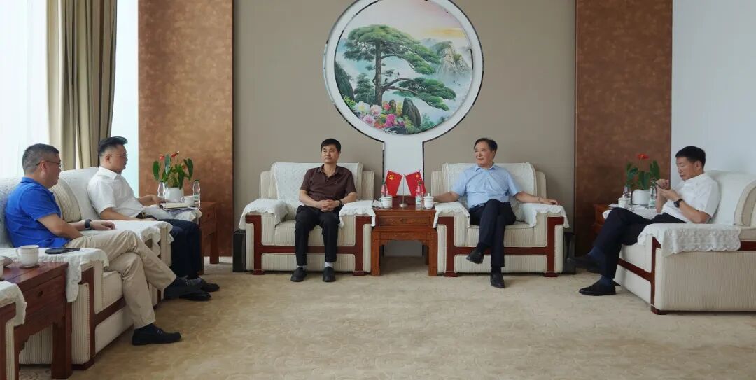 天長市委副書記、市政府黨組書記闞緒瑞蒞臨安徽天康集團調(diào)研指導(dǎo)工作