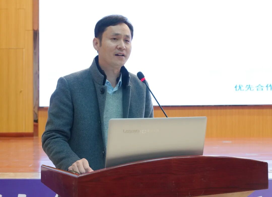 安徽天康集團與上海儀器儀表自控系統(tǒng)檢驗測試所有限公司舉行合作簽約儀式