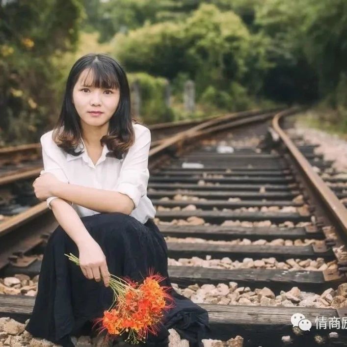 女人想男人了，不会直接说，而是会有3个暗示，别视而不见