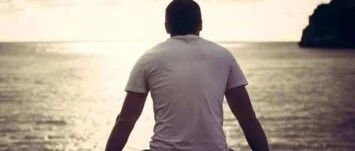 真正的聪明人,往往很少交朋友(看醒了很多人)