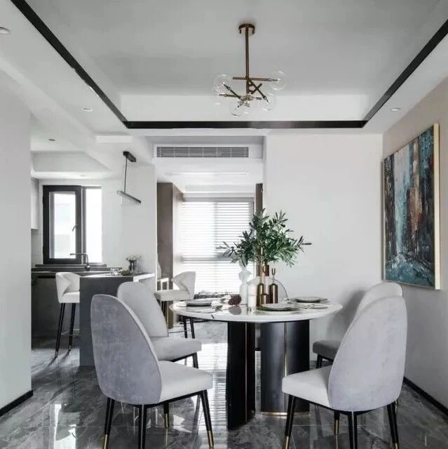 135㎡现代三居室，时尚精致有特色!