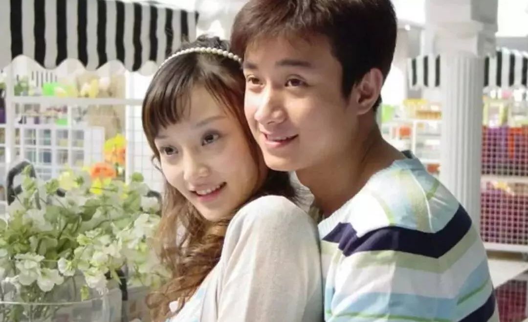 李小璐承认二胎双胞胎2019_李小璐二胎_李小璐二胎是男是女