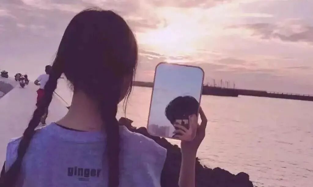 很爱很爱你所以愿意舍得让你_爱舍得愿意让你幸福_爱舍得愿意让别人知道