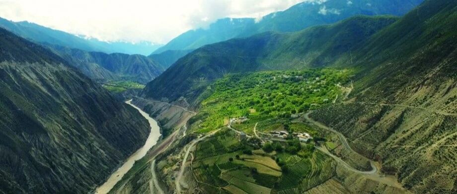 敖云和“村级酒”：香格里拉葡萄酒的新篇章 | Decanter杂志专栏