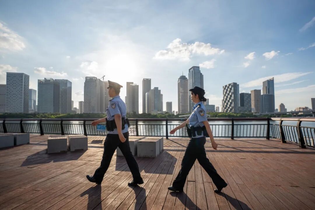 响螺湾派出所 巡逻 刘学良 18702247603.jpg