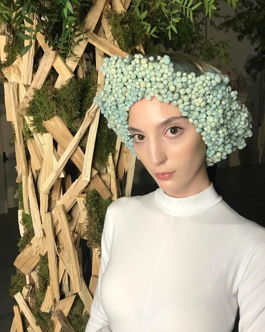 艺术与设计 - 洗剪吹界的天花板,光头tony不动剪刀却轻松拿到西班牙