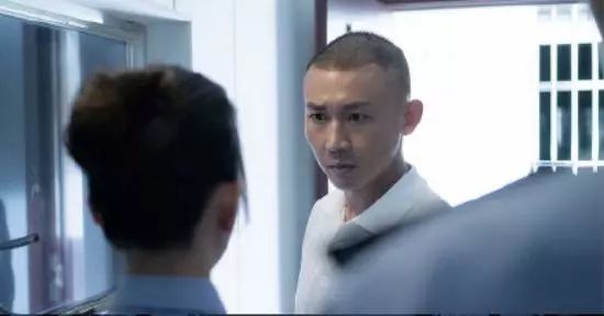 劉曉慶換了個新短髮，網友：好帥好酷，就是看起來像男人！ 娛樂 第12張