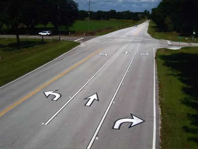 官陽：自動駕駛系統會對道路基礎設施提出哪些要求？的圖2