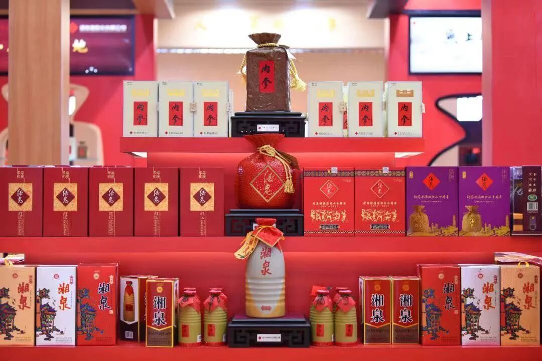 北京酒类流通行业协会秘书长程万松认为,在100亿规模以下的白酒品牌中