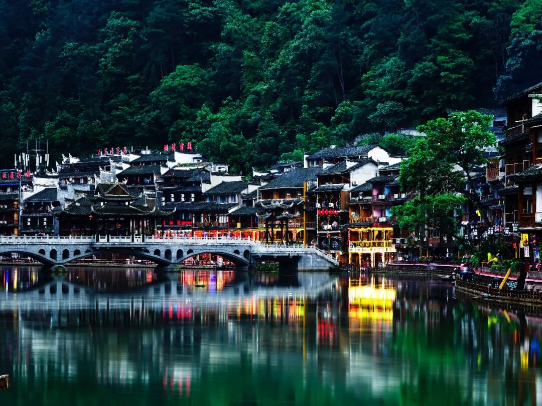 如何进一步激活夜经济，引爆“夜动力”？