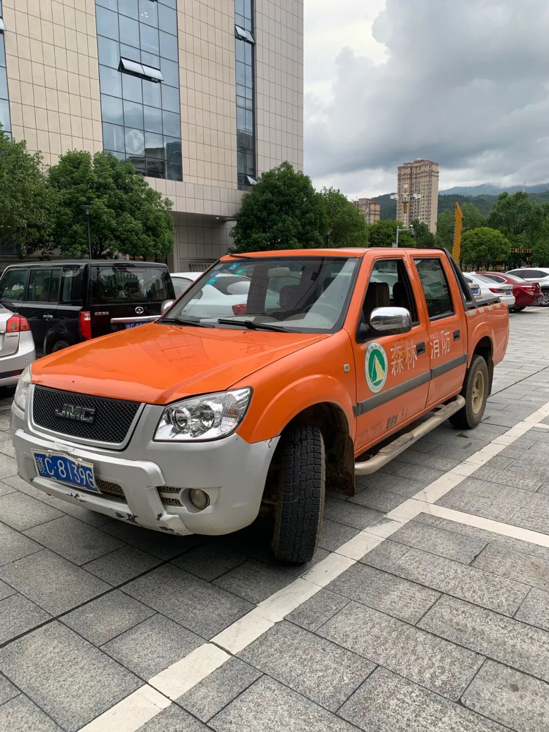 (13)赣c8379g(12)赣c8299g(11)赣c8393g(10)赣c8229g(9)赣c8679g(8)赣