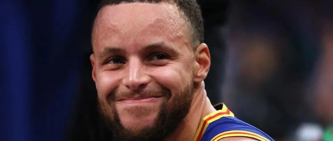 【徐静雨】恭喜库里加冕三分王，是他让三分与巨星紧密相连！