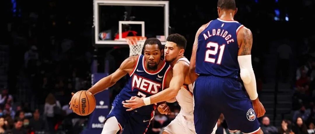 【徐静雨】篮网不敌太阳，面对强队场均输近17分，杜哈被布克压住锋芒！