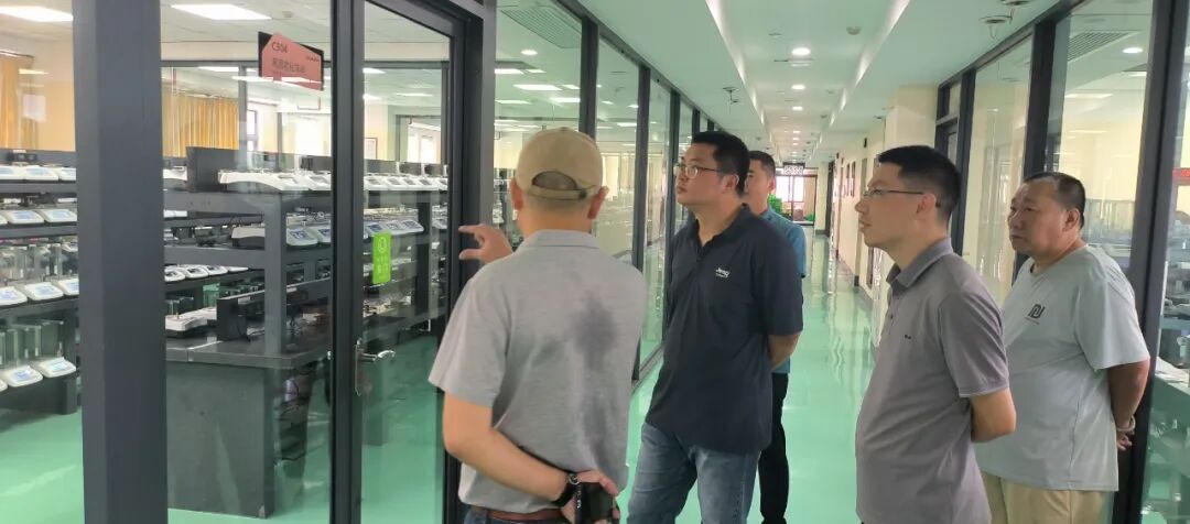 【华志动态】福建省计量科学研究院领导莅临我司调研指导