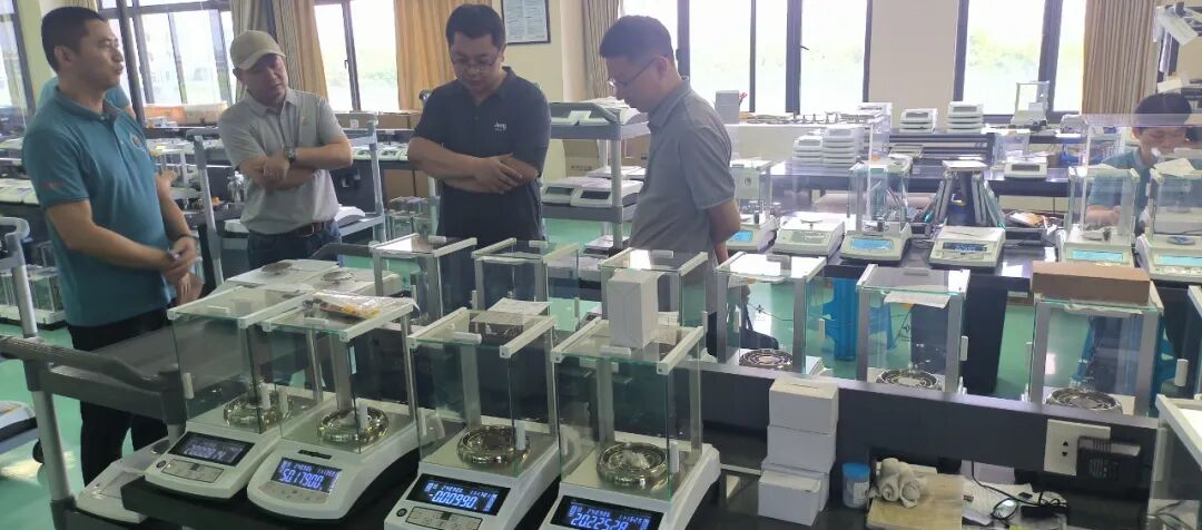 【华志动态】福建省计量科学研究院领导莅临我司调研指导