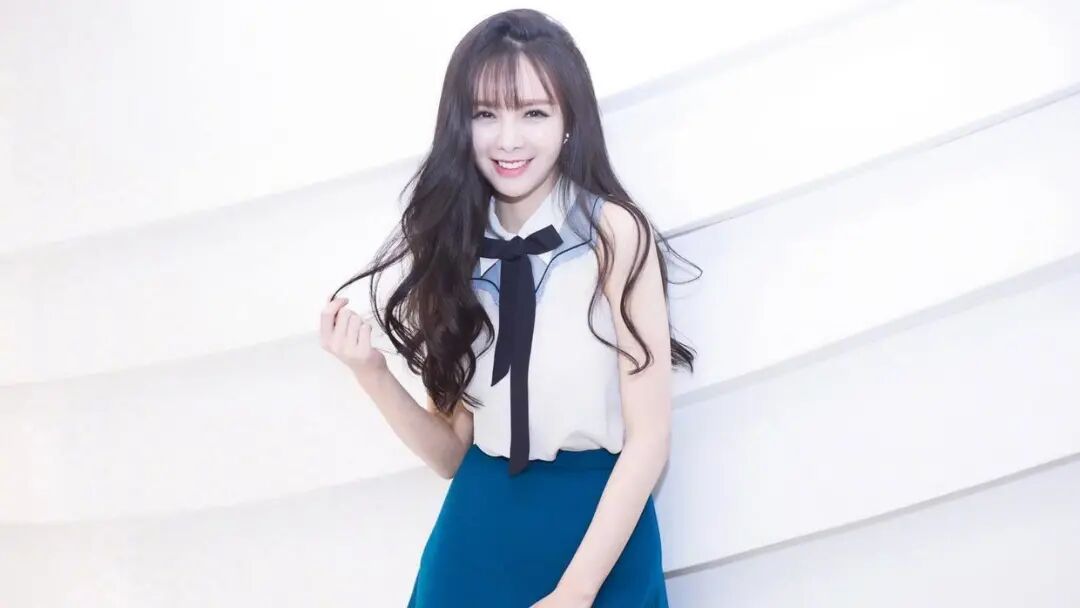 沈梦辰自爆“斑秃”上热搜！网友纷纷不淡定了……