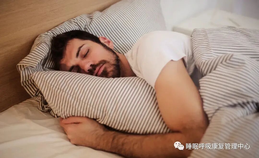 怎么选择呼吸机家用呼吸机成“香饽饽”，如何选择适合自己的？_https://www.jmylbn.com_新闻资讯_第2张