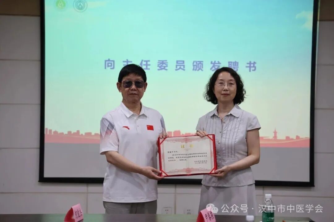 2T5A2052.JPG