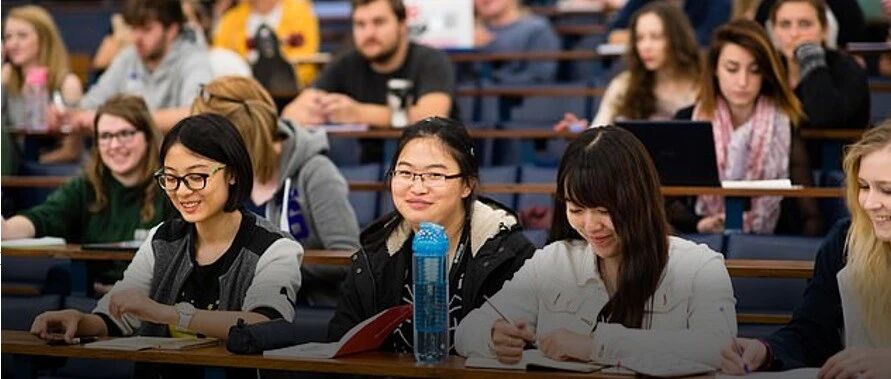 疫情下，中国留学生申请留学英国飙升，成为仅次于欧盟的第二大生源国