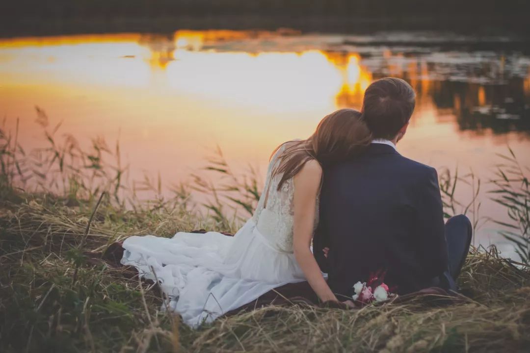 結婚率破新低！61%的女性單身時更快樂，女性幸福感被家庭瑣事折磨得所剩無幾 情感 第6張