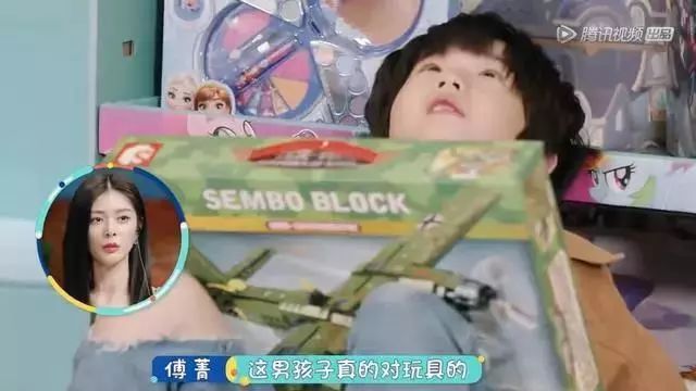 懂事乖小孩朱朝陽：考第1名，做最乖的孩子，把所有黑暗都藏起來 親子 第7張