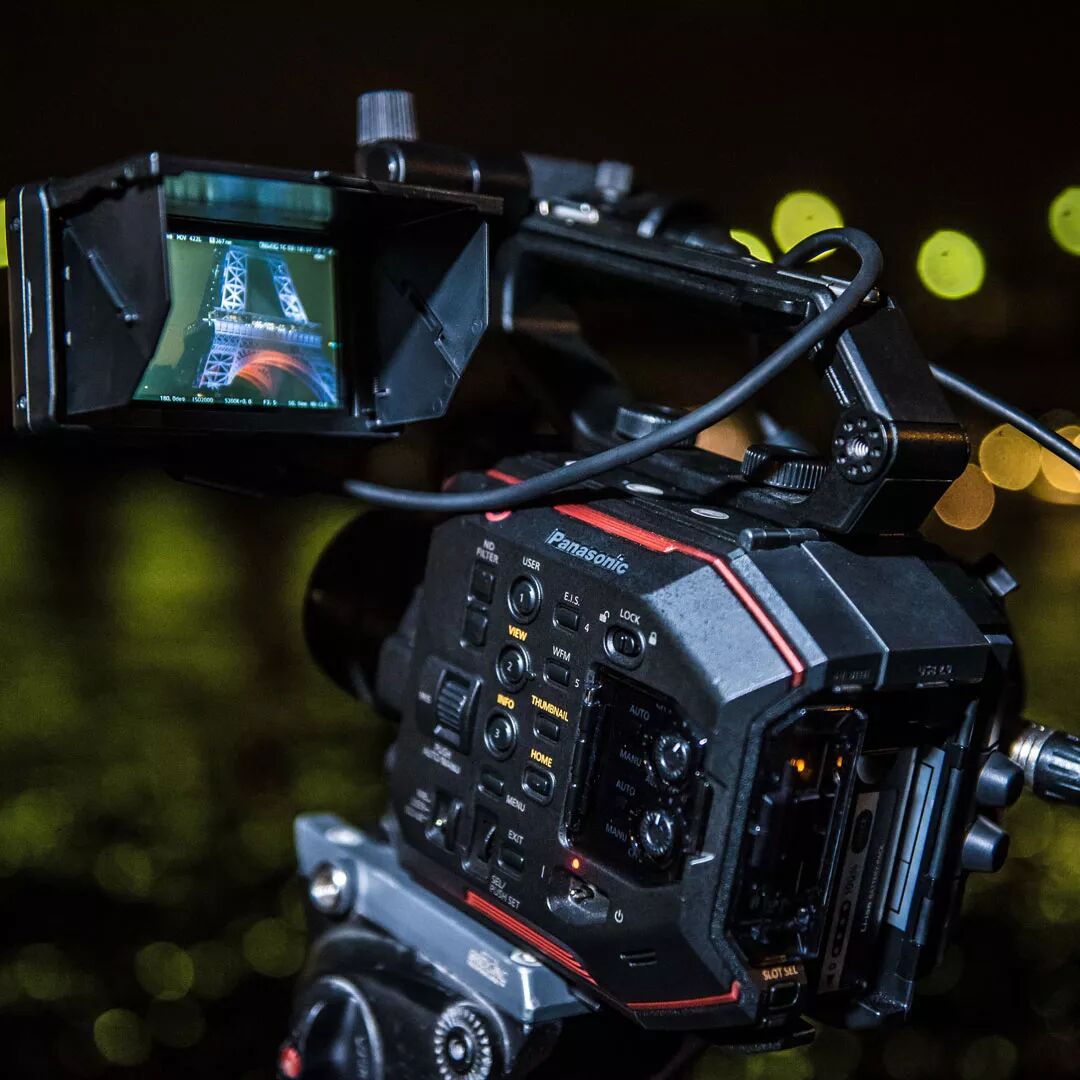 【海外分享】浪漫之夜 EVA1拍摄埃菲尔铁塔灯光秀