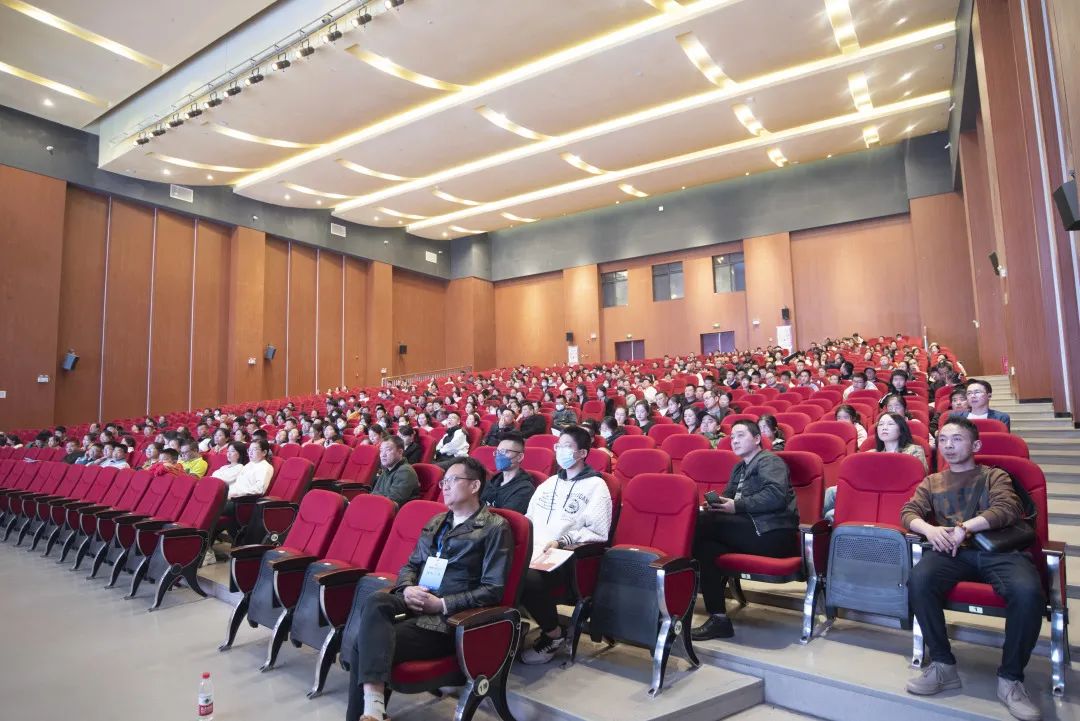 株洲南方中学是公立还是私立_株洲市南方中学是省重点吗_株洲南方中学