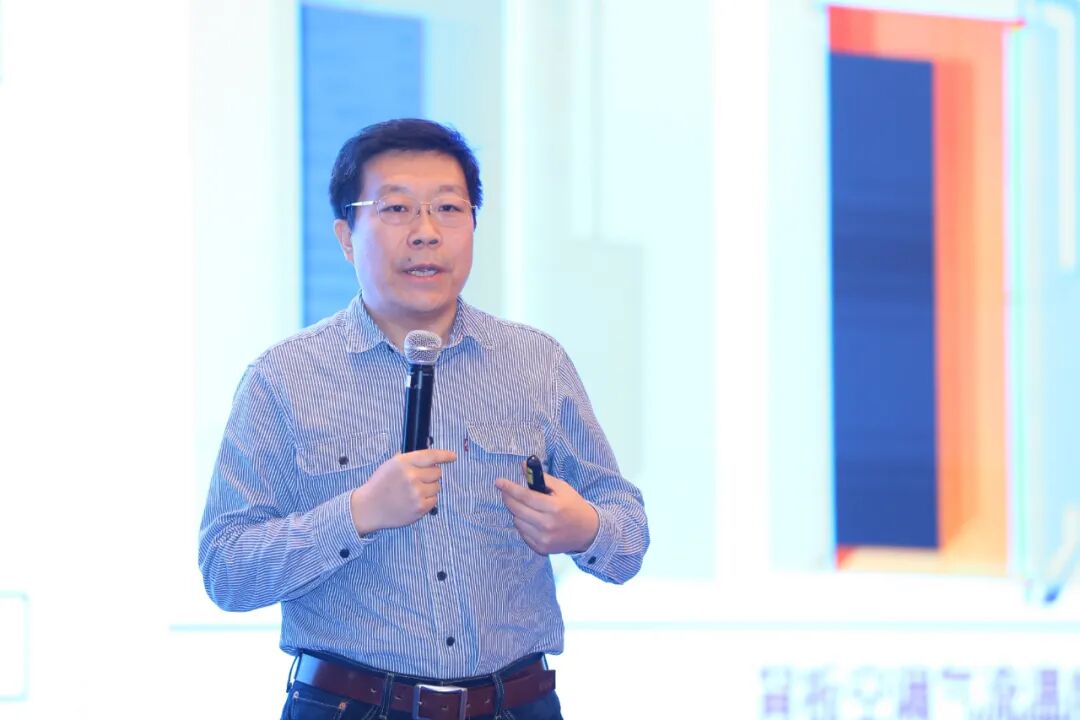 大灣區(qū)數(shù)據(jù)中心冷卻技術(shù)與系統(tǒng)設(shè)計(jì)高峰論壇在廣州隆重召開