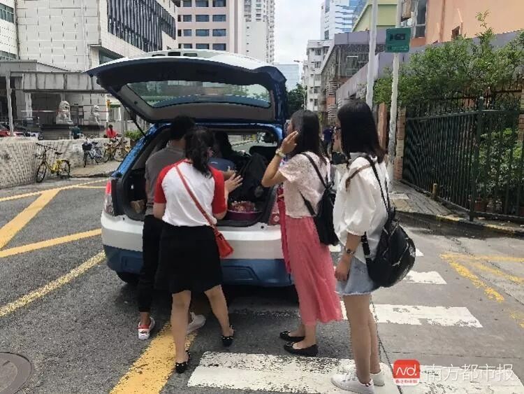 ҹŮ첻ԲȲ ڴվ7Сʱ