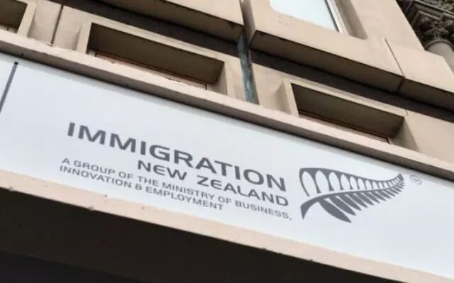 新西兰移民局最新通知！签证申请表获取方式有变化！